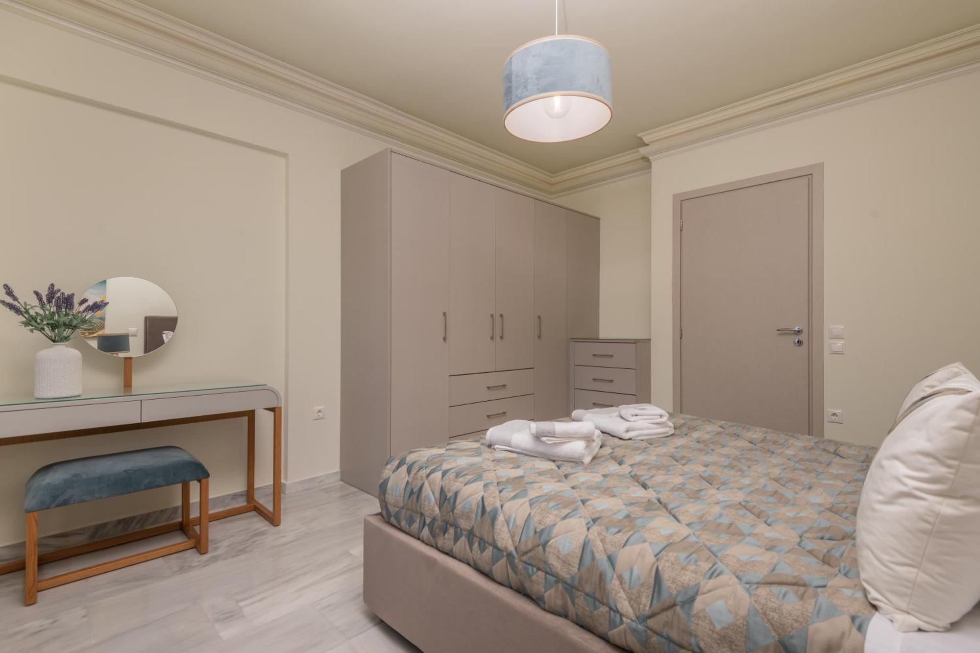 Exanimo Luxury Apartments Zakintos Oda fotoğraf